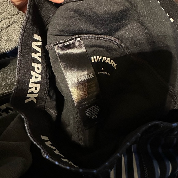 NWT Ivy Park leggings size L - Picture 10 of 11